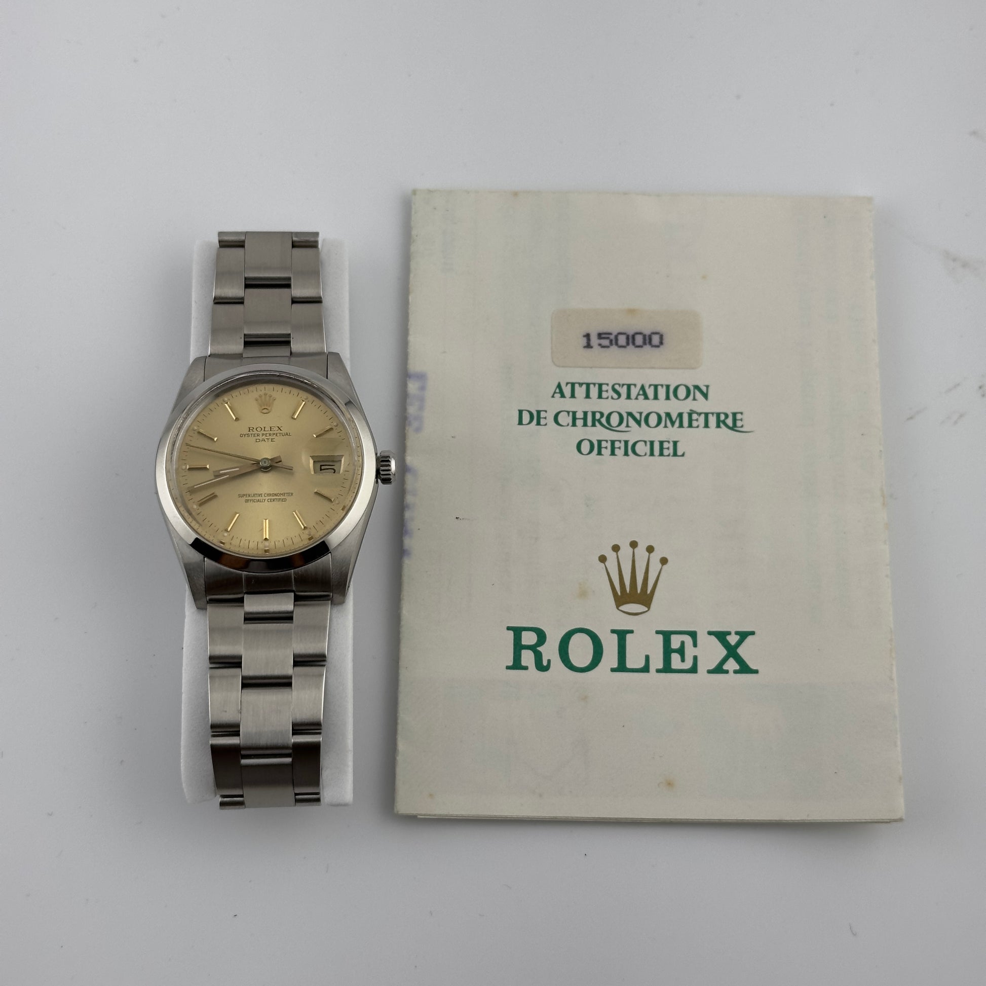 Rolex Oyster Perpetual Date Champagne Dial on Oyster Bracelet Ref. 15000 Papers 1988 — view 5