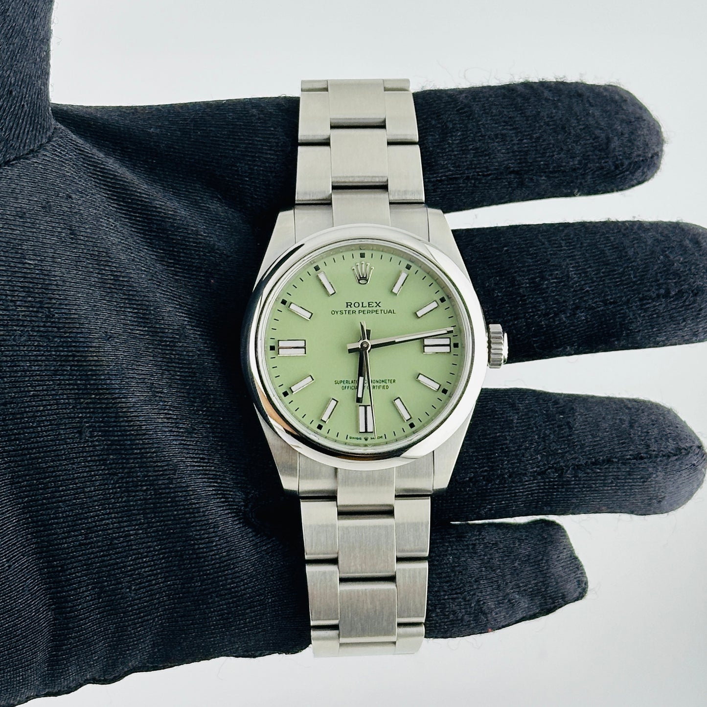 Rolex Oyster Perpetual Pistachio Dial on Oyster Bracelet Ref. 134300 Card 2025 — view 2