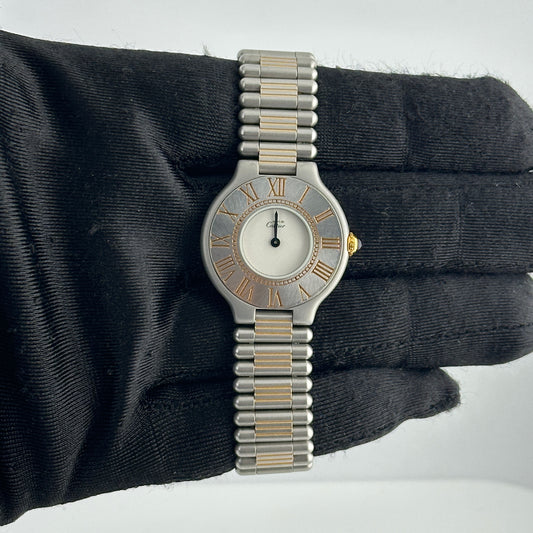 Cartier 21 Must de Cartier White Dial on 2 Tone Bracelet Ref. 1340 — view 2