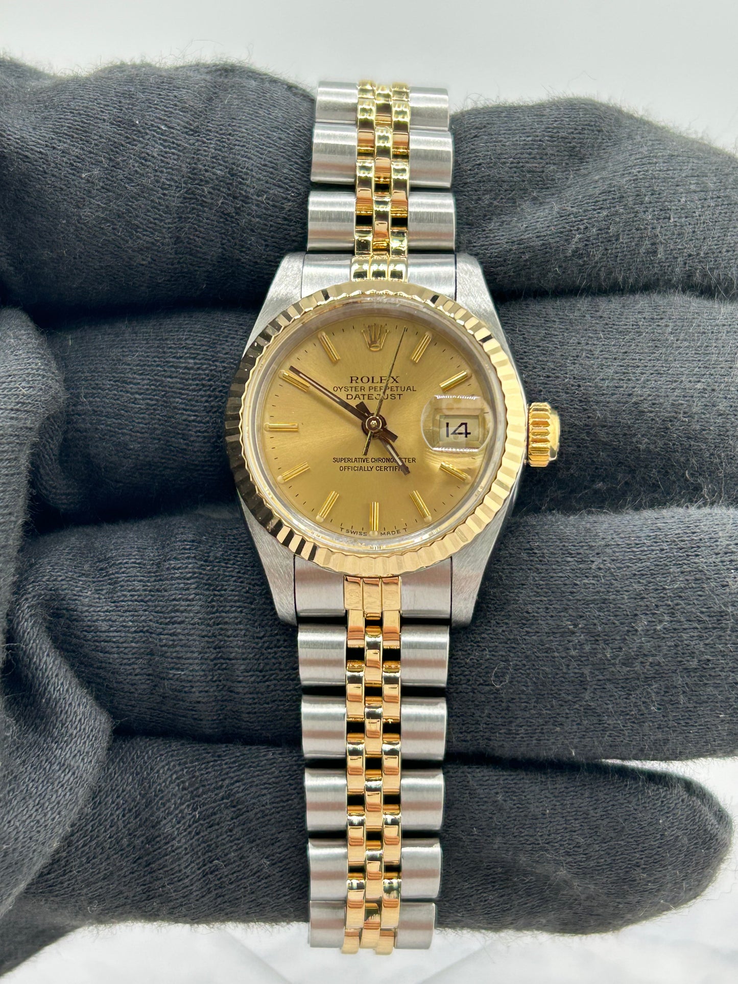 Rolex Datejust Lady Champagne Stick Dial on D Link Jubilee Ref. 69173 1987 — view 2