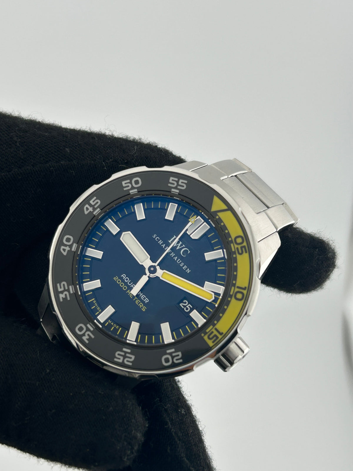 Iwc Aquatimer Black Dial Ref. IW356808 Complete 2013 — view 3