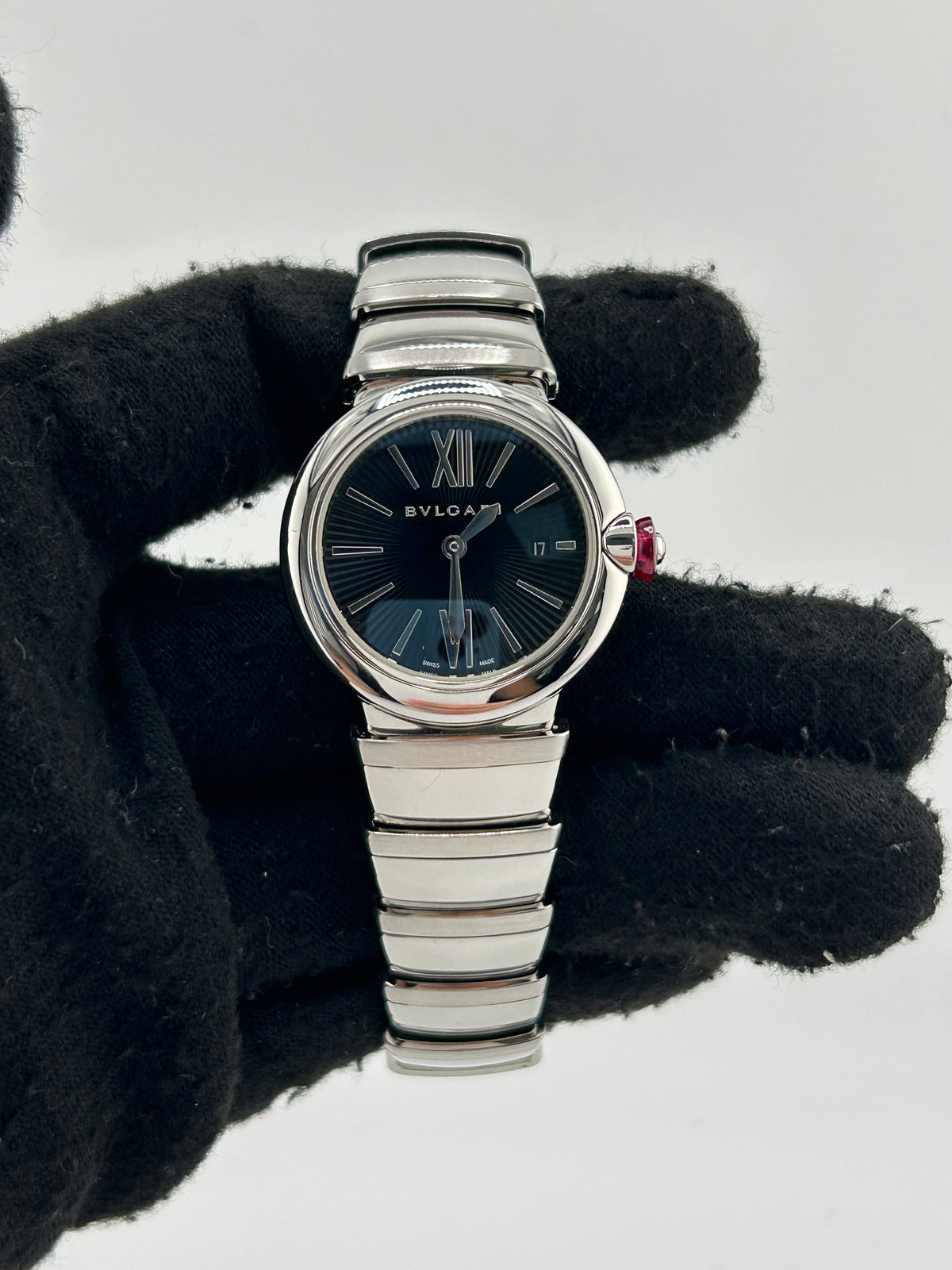 Bvlgari Lucea Black Dial on Stainless Steel Bracelet Ref. LU28S/LU28BSSD Complete 2017 — view 2