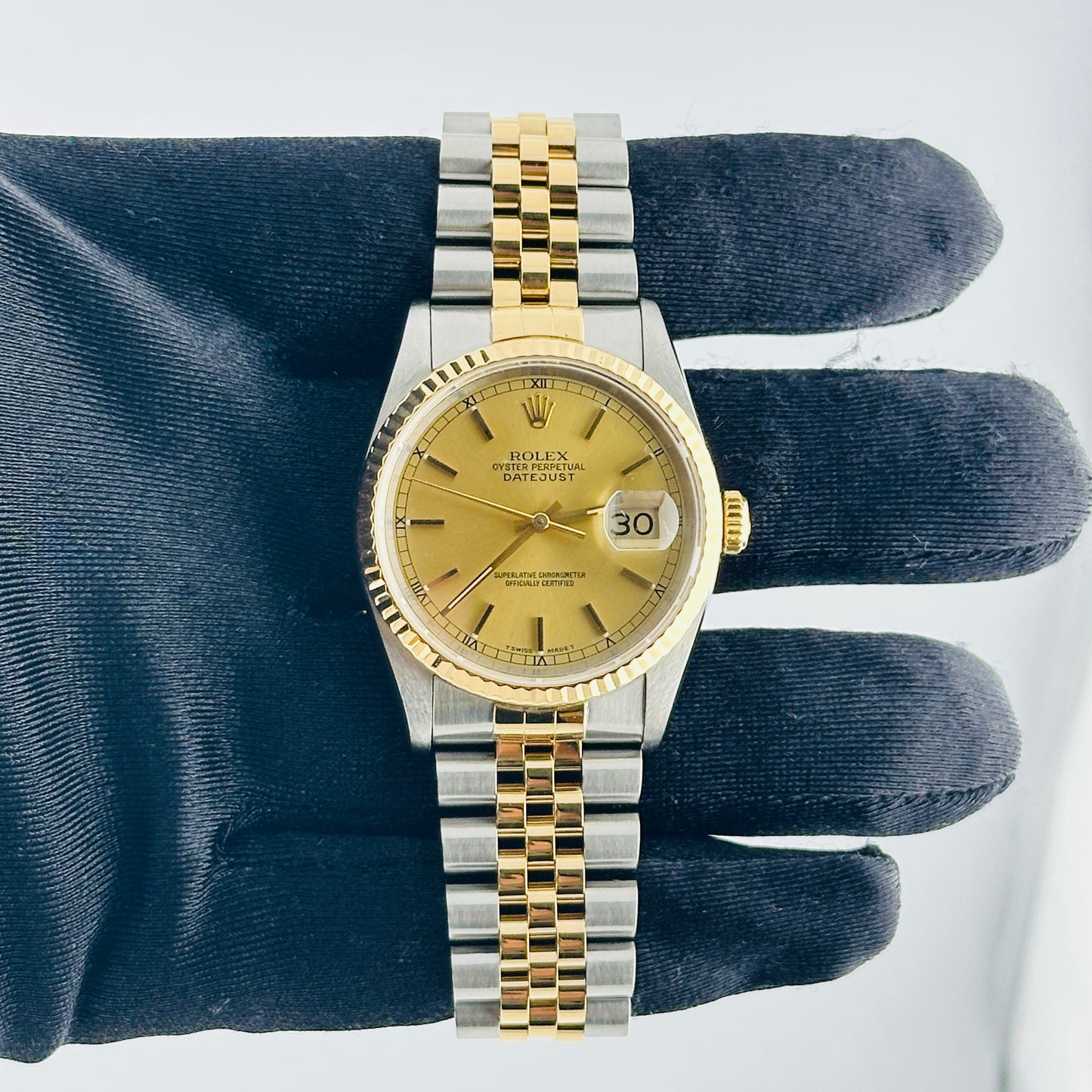 Rolex Datejust Champagne Stick Dial on D Link Jubilee Ref. 16233 Papers 1993 — view 2