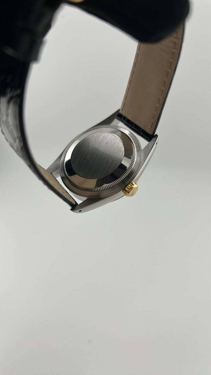 Rolex Datejust 36 Champagne Stick Dial on Generic Black Leather Strap Ref. 16233 1991 — view 7