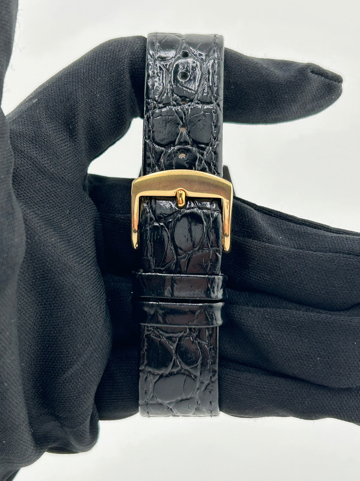 Rolex Datejust 36 Champagne Stick Dial on Generic Black Leather Strap Ref. 16233 1988 — view 4