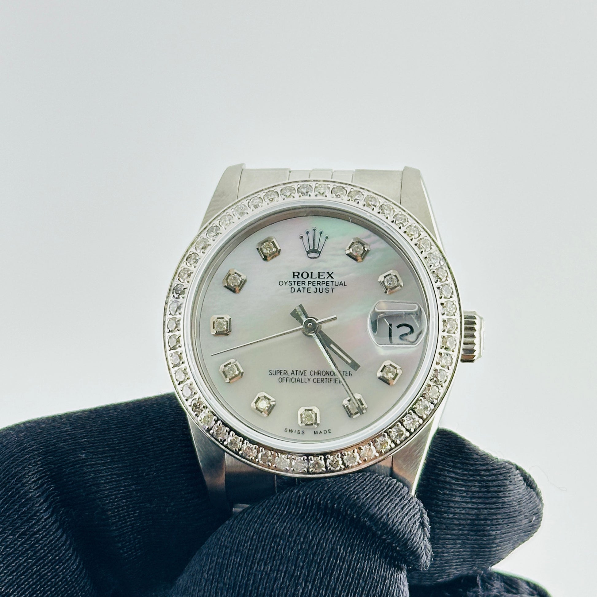 Rolex Datejust Am White Mop Diamond Dial on D Link Jubilee Ref. 68240 1988 — view 2