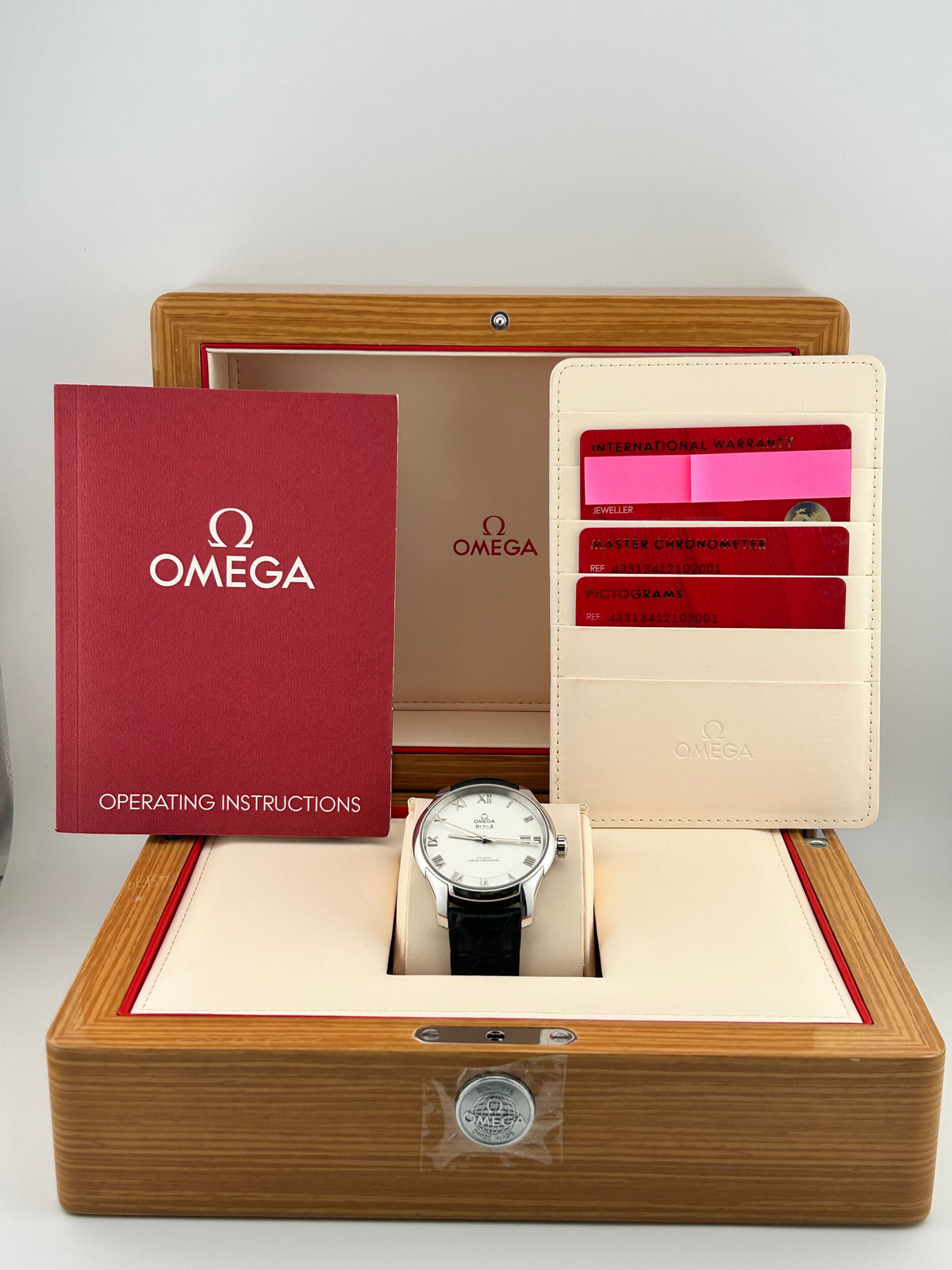 Omega De Ville Silver Roman Dial on Leather Ref. 433.13.41.21.02.001 Complete Open Date — view 7