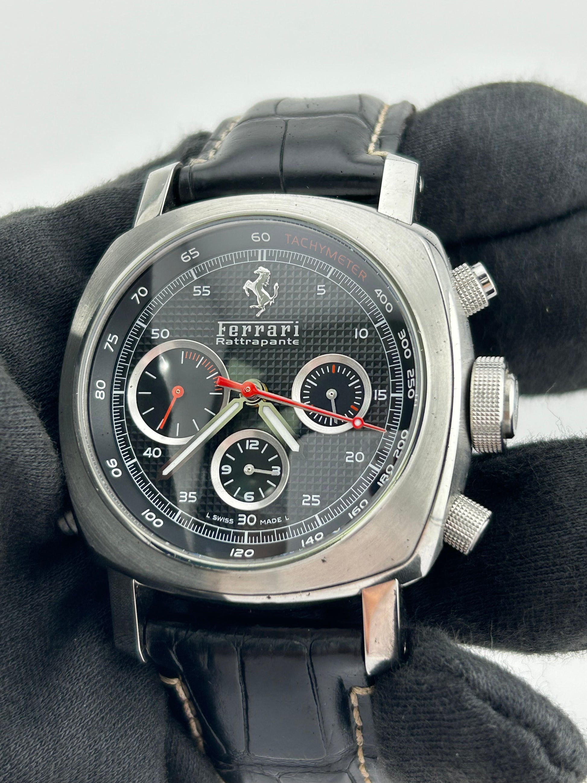 Panerai Ferrari Chrono Rattrappante Black Dial on Leather Strap Ref. FER00005 — view 2