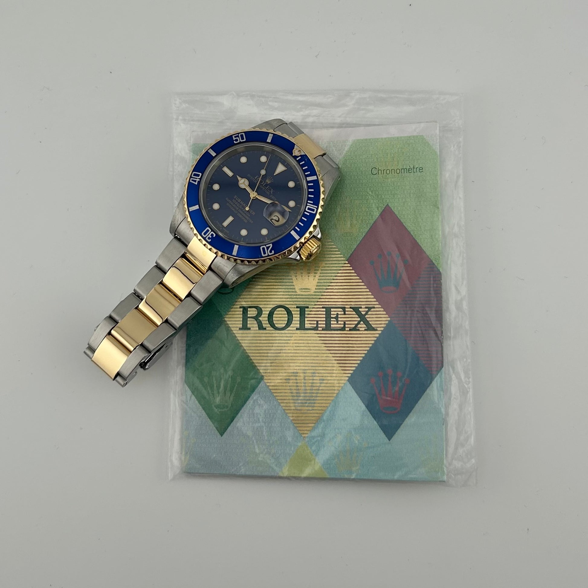 Rolex Submariner Blue Dial on Oyster Ref. 16613 Papers 2001 — view 7