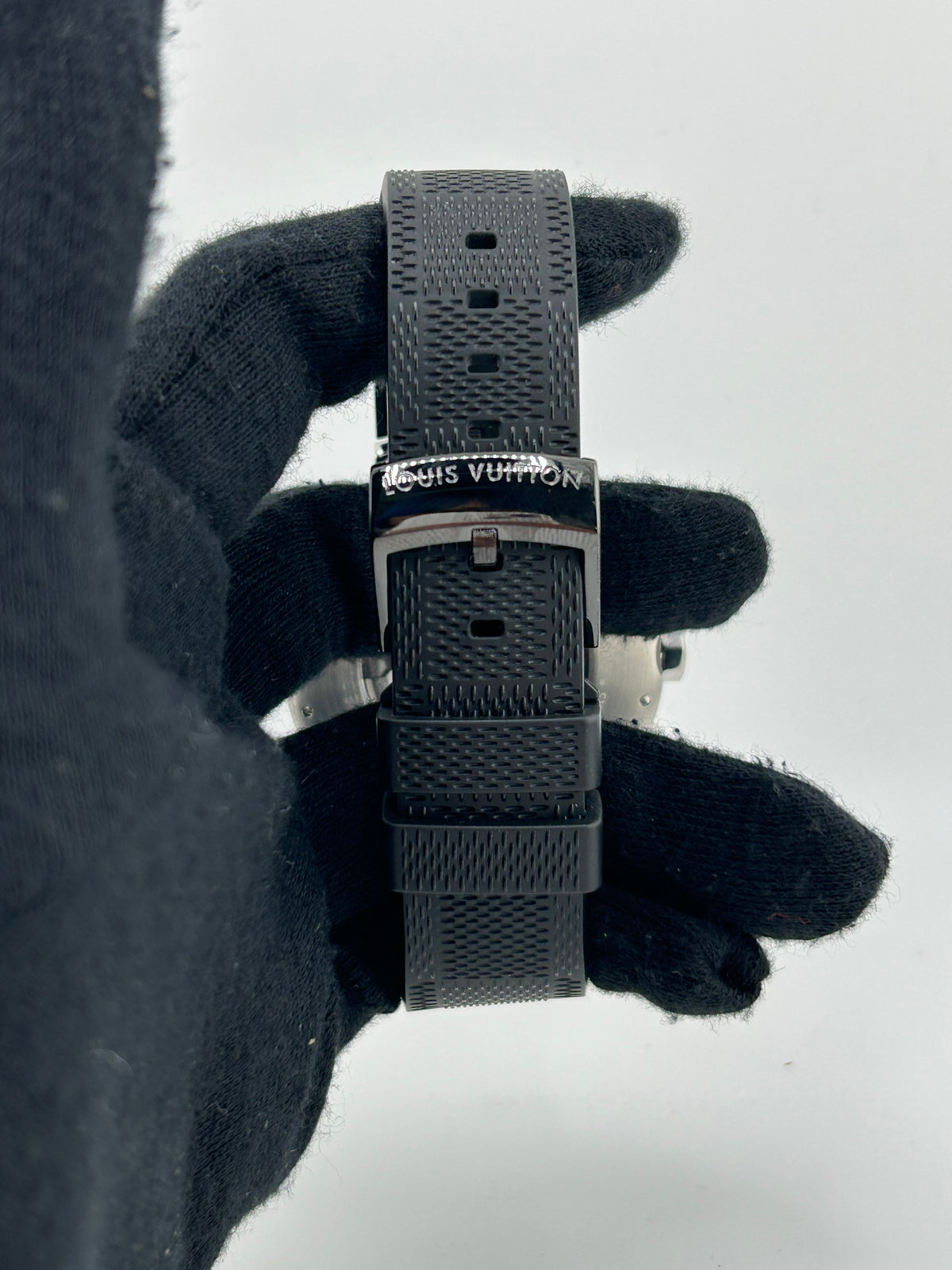 Louis Vuitton Tambour Moon Dark Gray Dial on Black Rubber Band Ref. Q8D40 — view 4