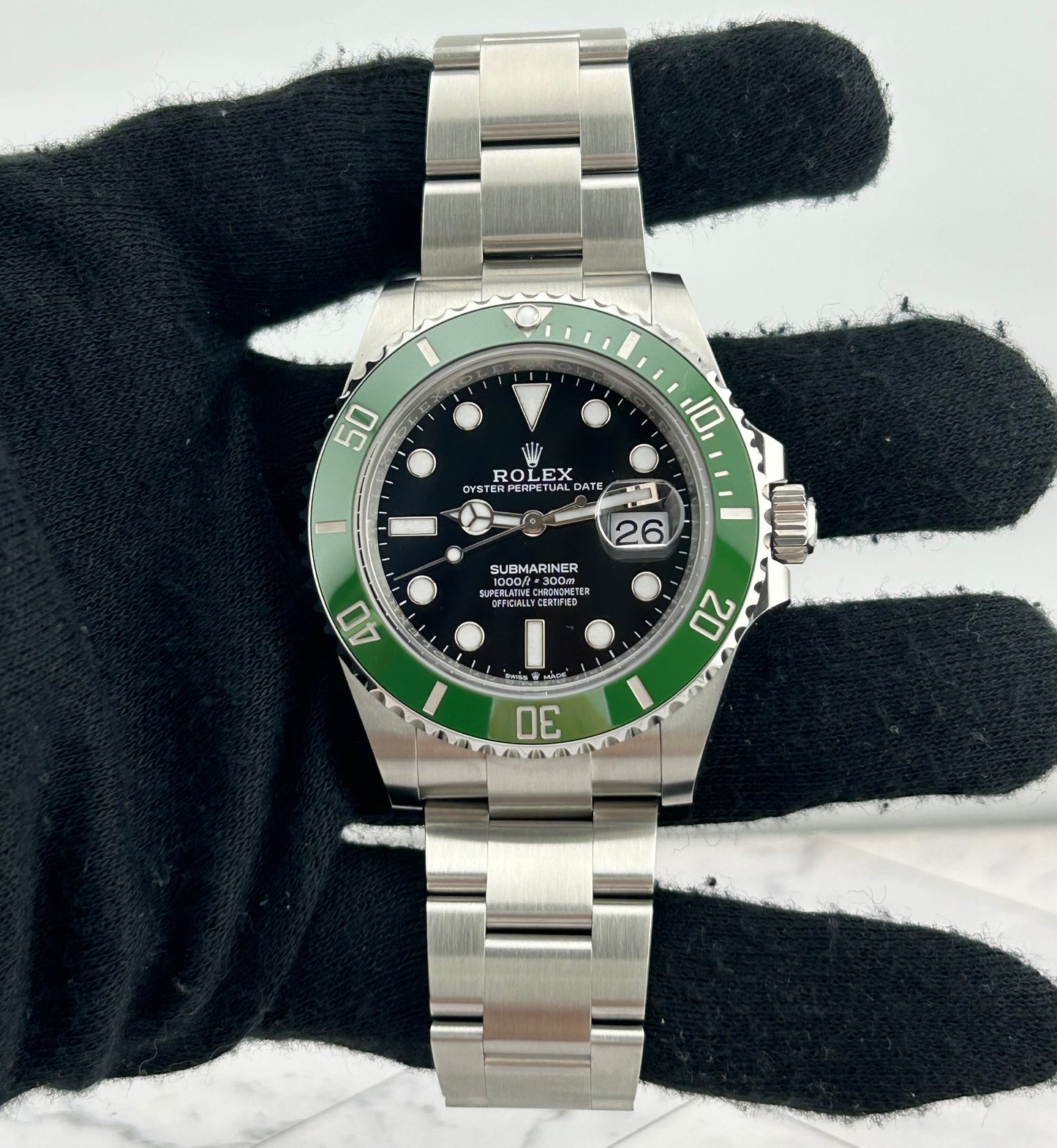 Rolex Submariner Black Dial on Oyster Ref. 126610LV Card 2022 — view 2