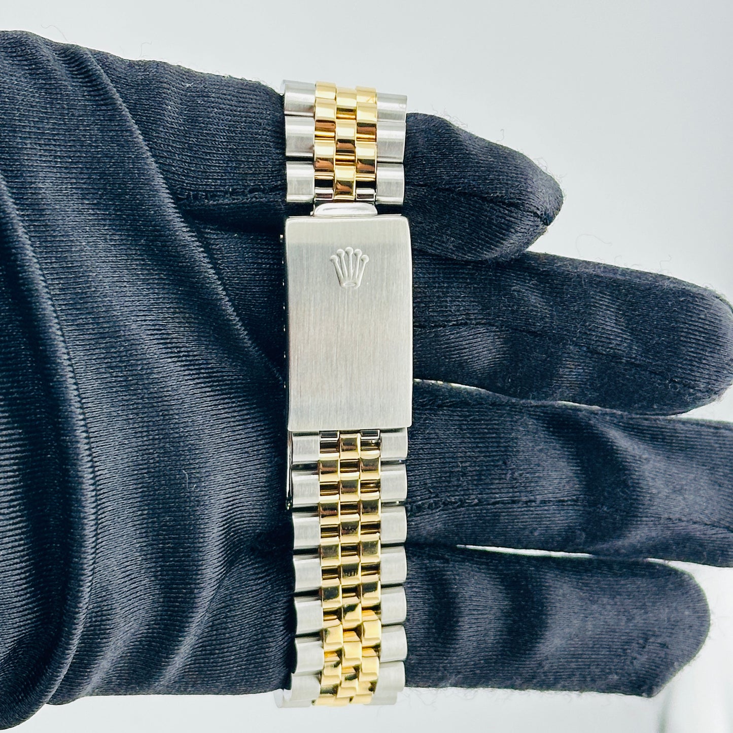 Rolex Datejust Champagne Stick Dial on D Link Jubilee Bracelet Ref. 16013 1988 — view 4