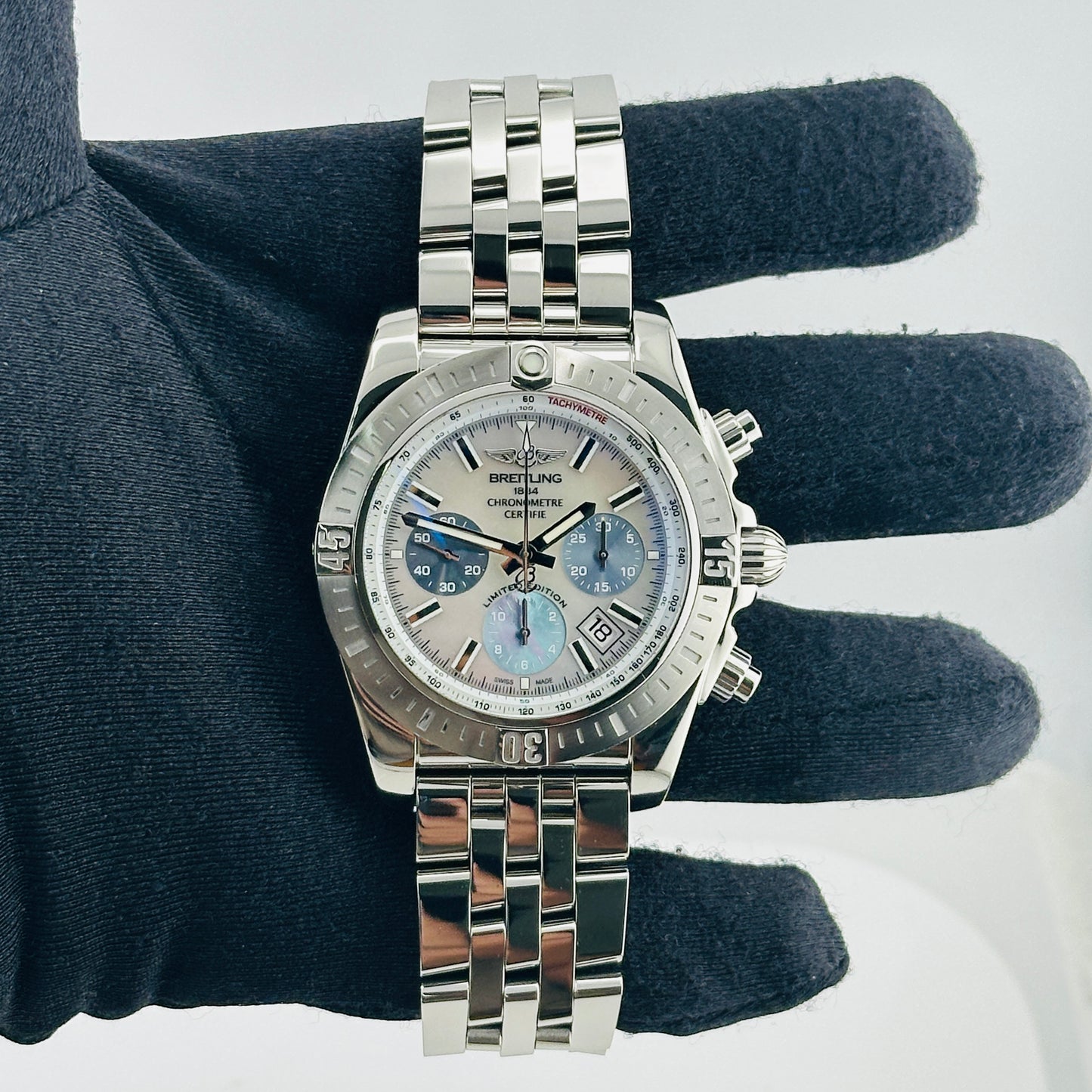 Breitling Chronomat 44 Airbourne Mother Of Pearl Dial on Stainless Steel Bracelet Ref. AB01152A/A813 Card 2020 — view 2