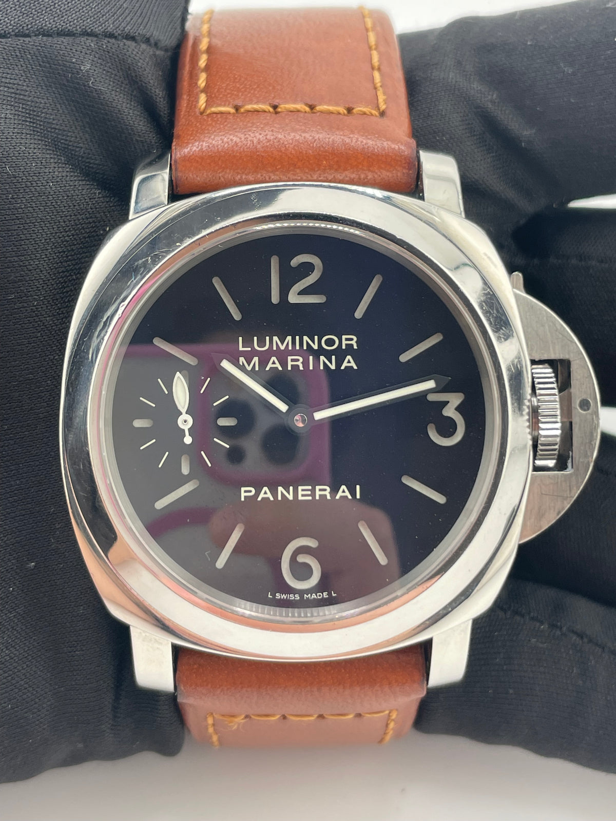 Panerai Luminor Marina Black Dial on Brown Leather Strap Ref. PAM00111 — view 2