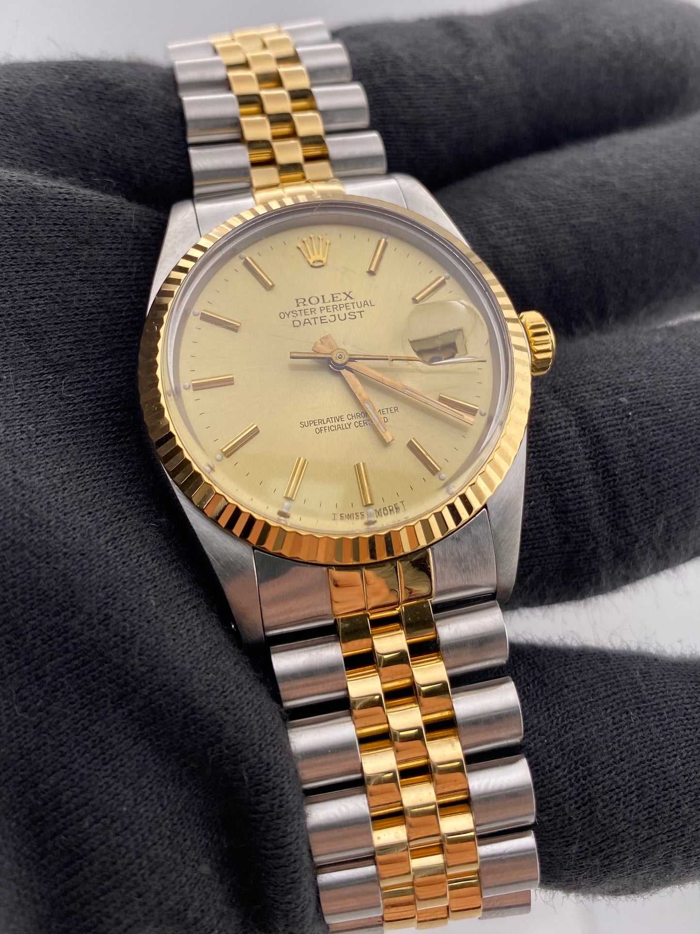 Rolex Datejust Champagne Stick Dial on D Link Jubilee Bracelet Ref. 16013 1987 — view 3