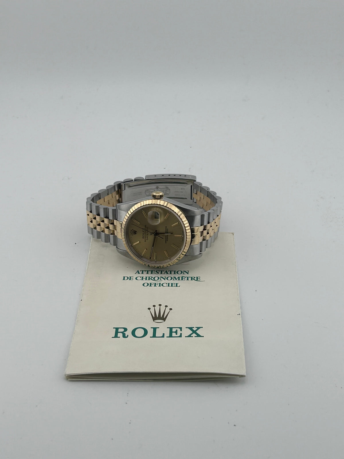 Rolex Datejust 36 Champagne Stick Dial on Jubilee Ref. 16233 Papers 1989 — view 6