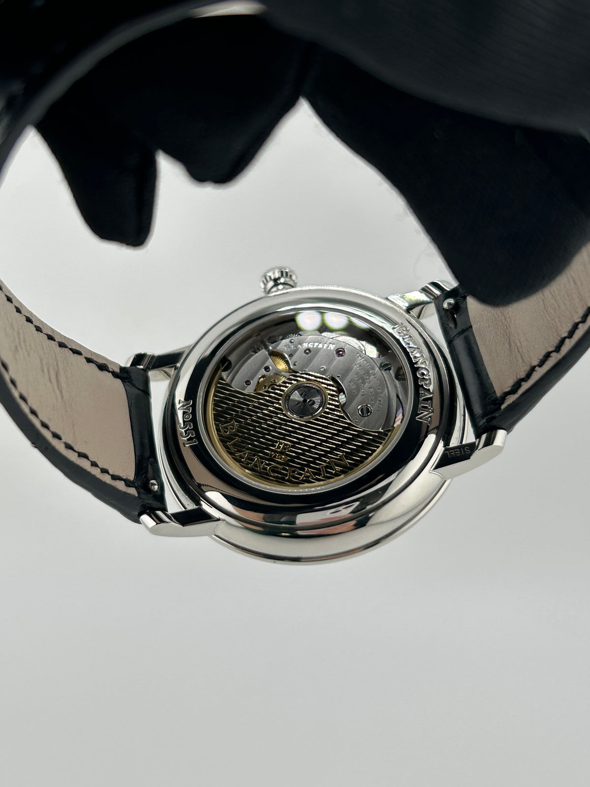 Blancpain Villeret Ultraplate White Dial on Leather Strap Ref. 6224-1127-55B Complete 2025 — view 7