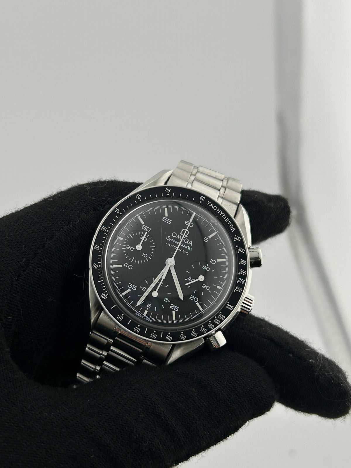 Omega Speedmaster Reduced Black Dial on Stainless Steel Ref. 3510.5 Card — view 3