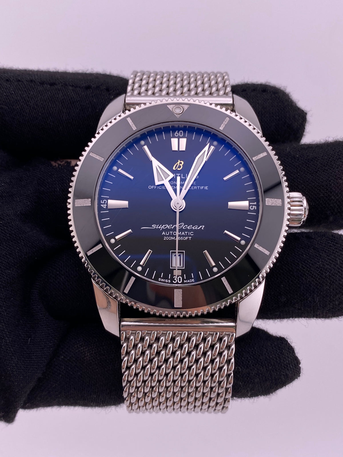 Breitling Superocean Heritage II B20 Black Dial on Stainless Steel Bracelet Ref. AB2020/AB2020121B1A1 Complete 2019 — view 2