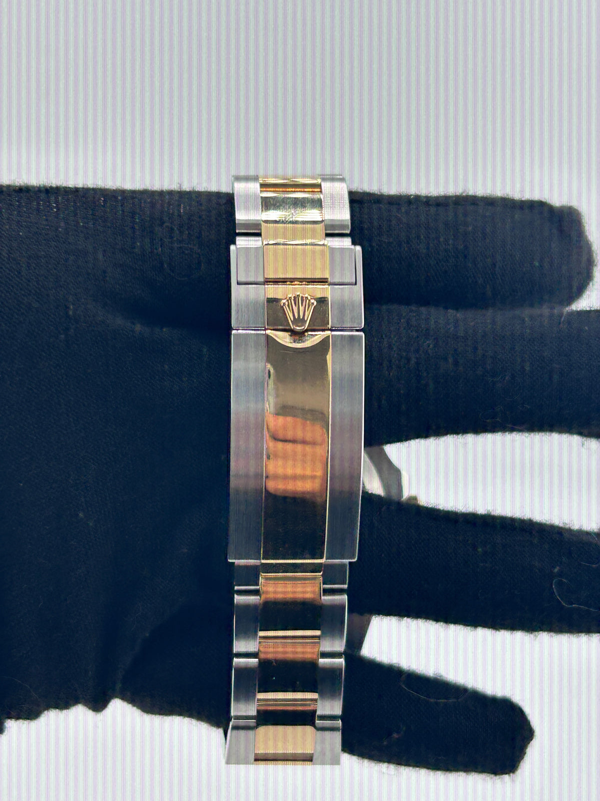 Rolex Submariner Black Dial on Oyster Ref. 126613LN Card 2021 — view 4