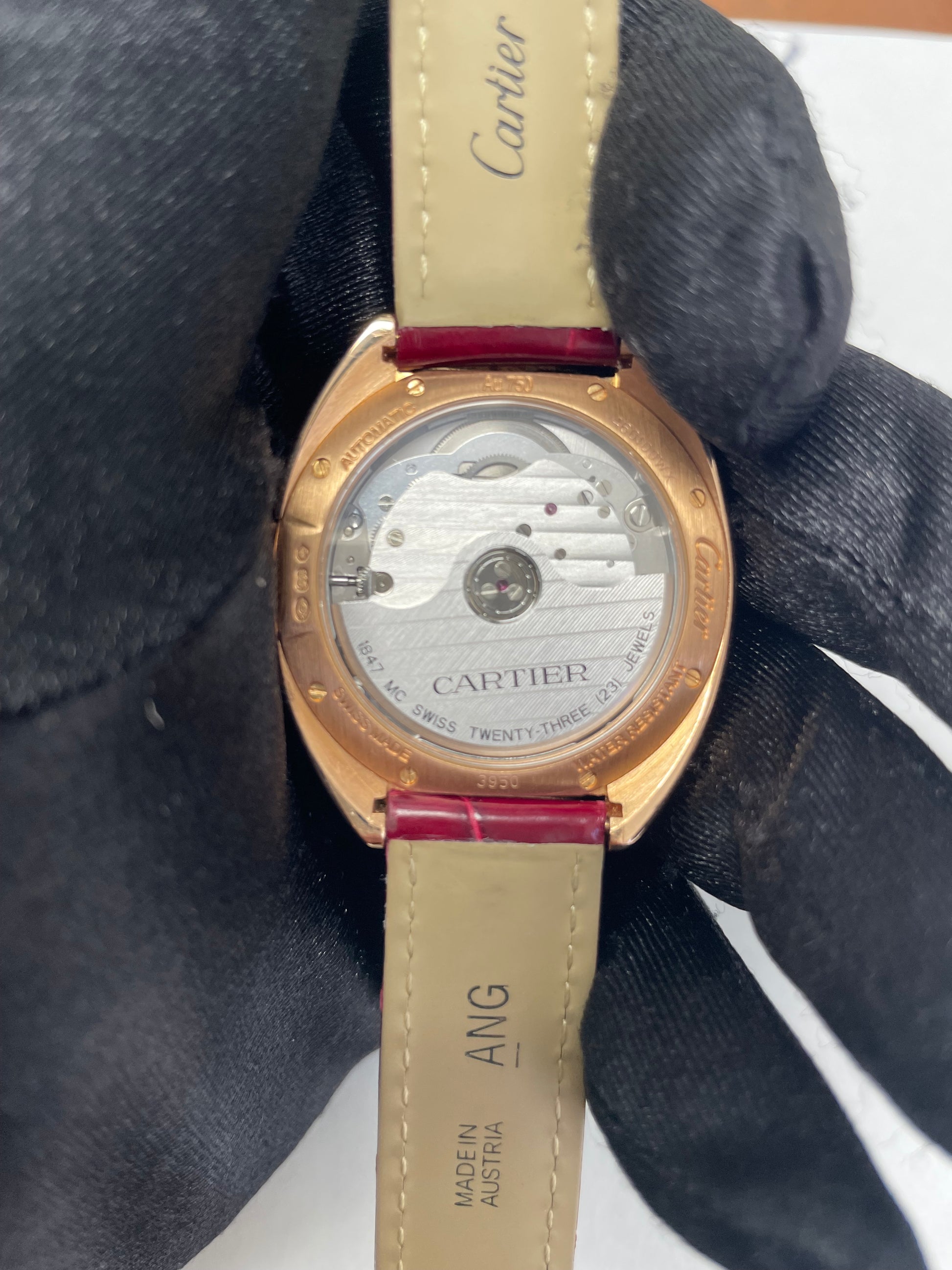 Cartier Cle Silver Dial on Leather Ref. 3950 Card 2017 — view 3