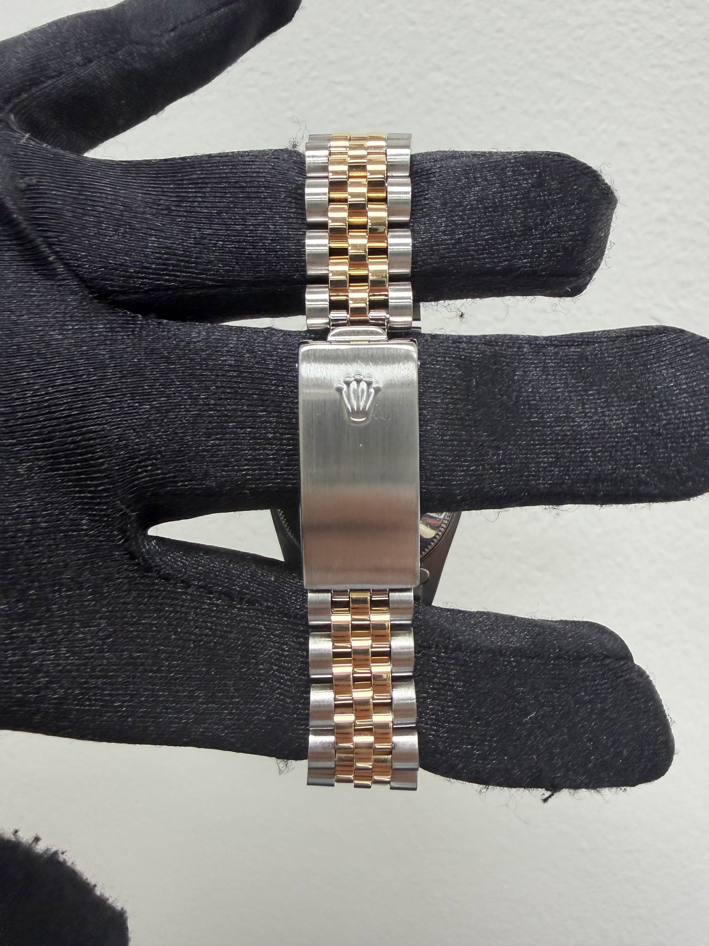 Rolex Datejust Champagne Stick Dial on D Link Jubilee Ref. 68273 — view 3