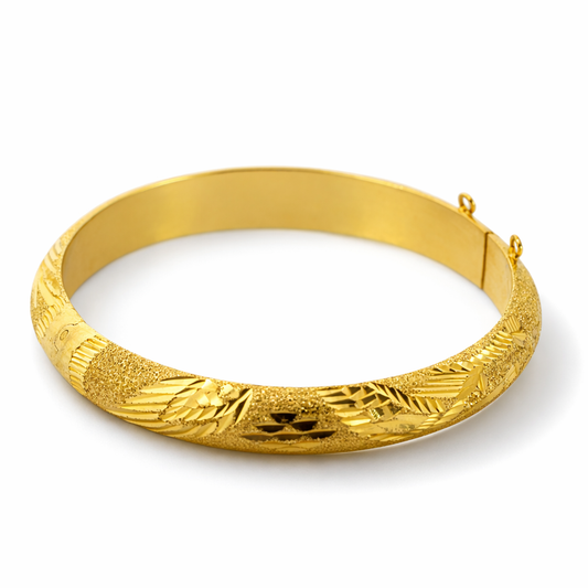 24K Yellow Gold Star Cut Bangle Bracelet