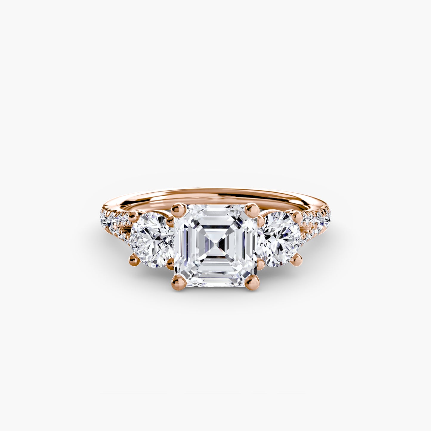 Anillo de tres piedras con banda pavé 3
