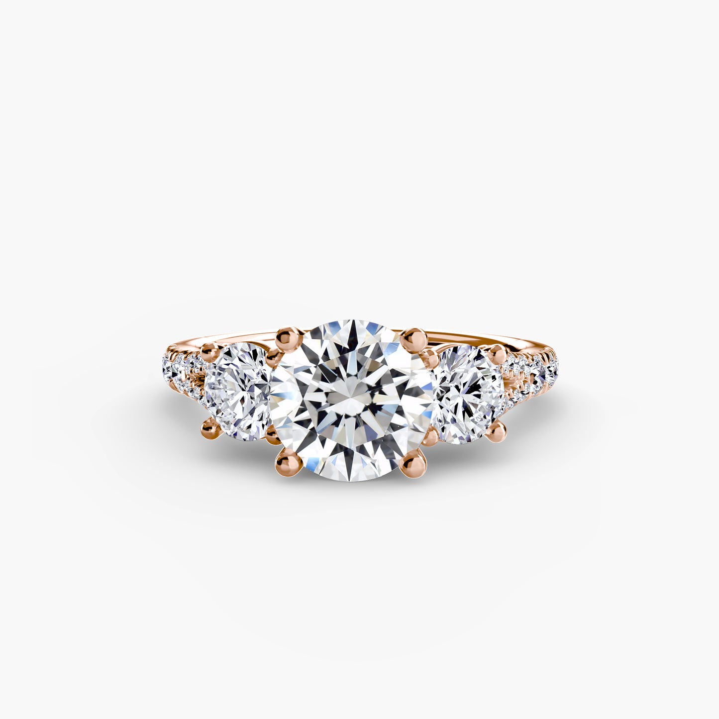 Anillo de tres piedras con banda pavé 3