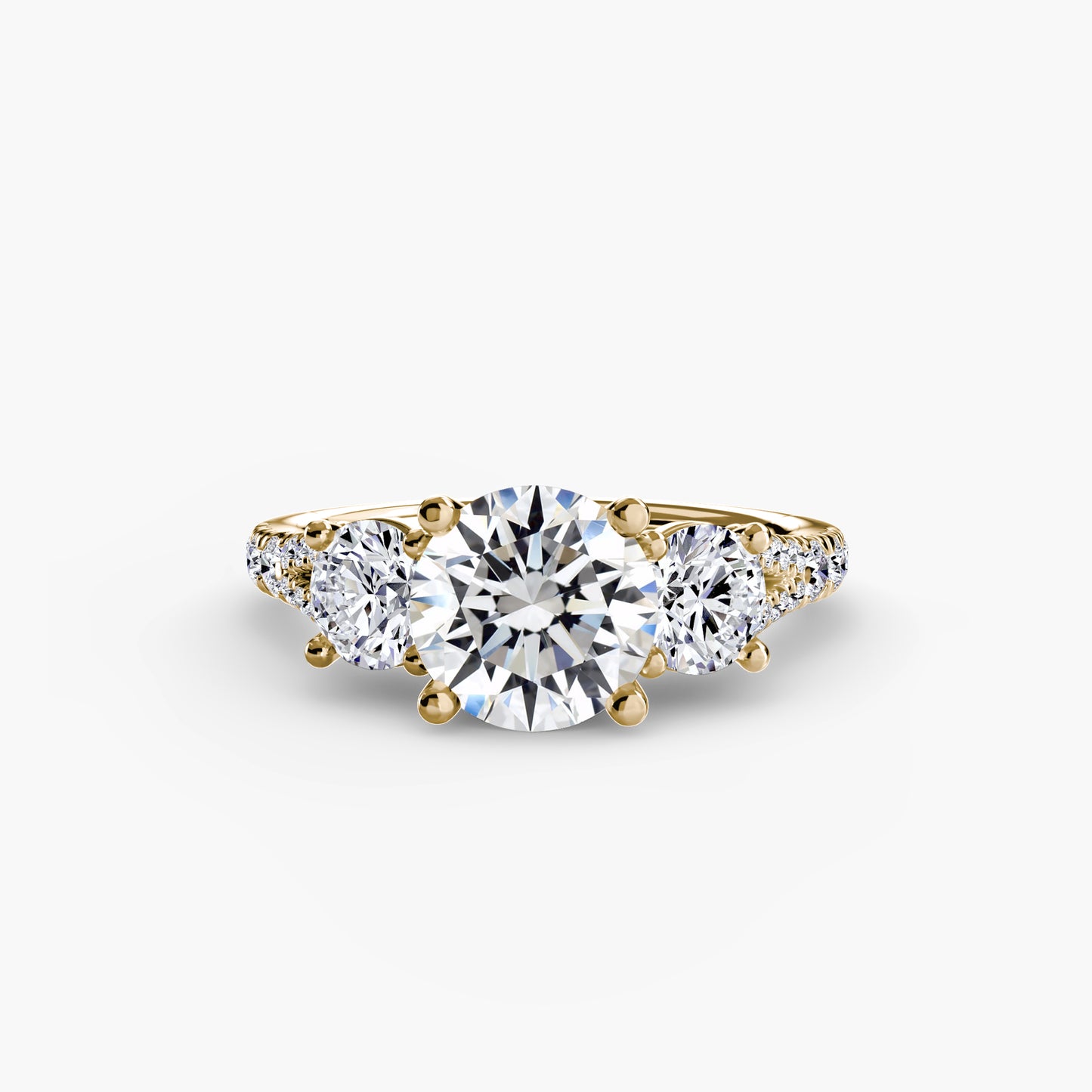 Anillo de tres piedras con banda pavé 3