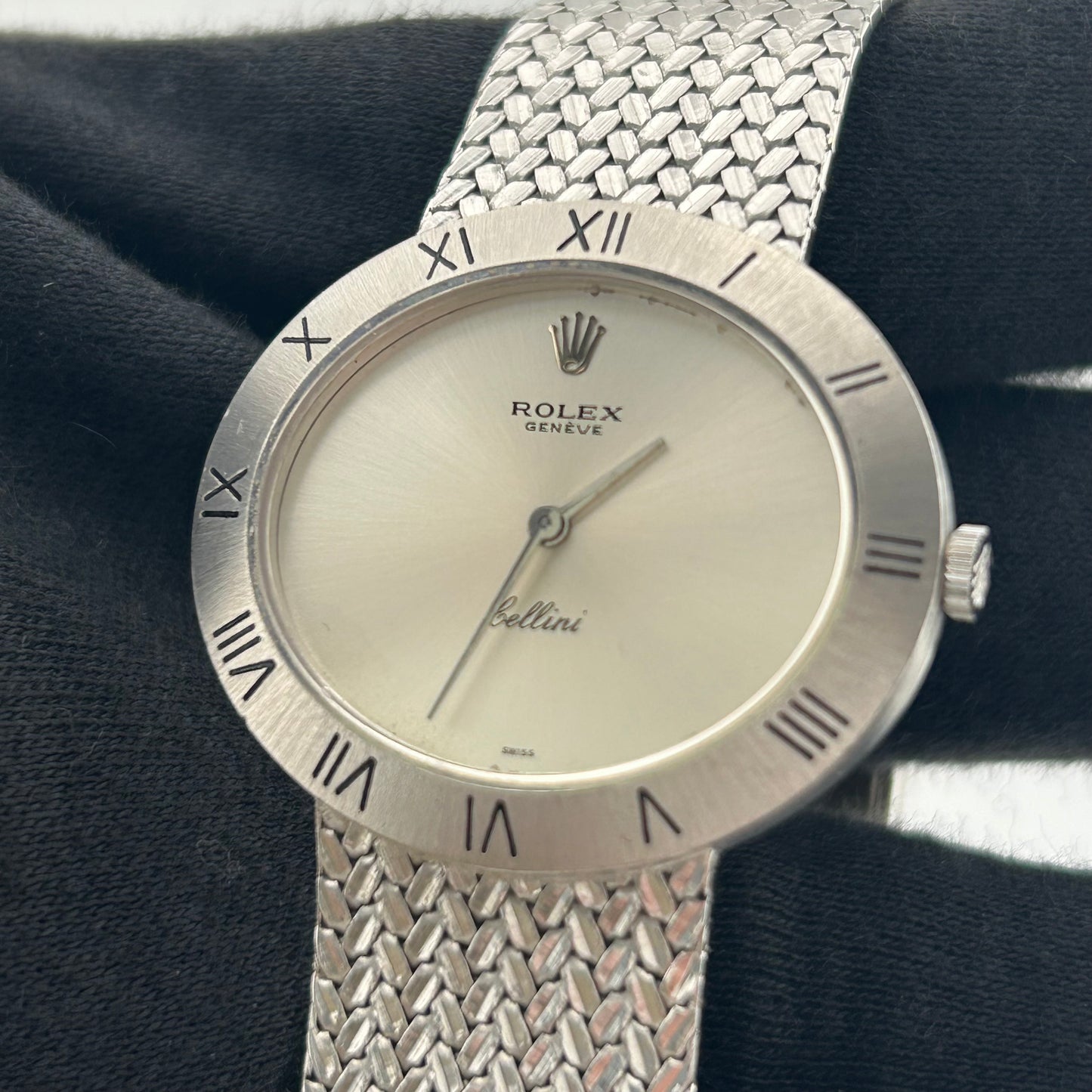 Rolex Cellini Silver Dial on Mesh Ref. 3836/9 1972 — view 2