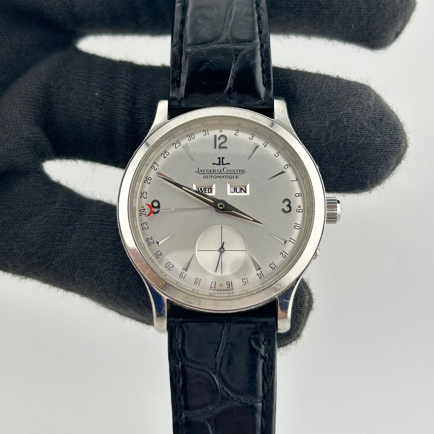Jaeger Le Coultre Master Control Silver Dial on Leather Ref. 140.840.872B Papers 1995 — view 2