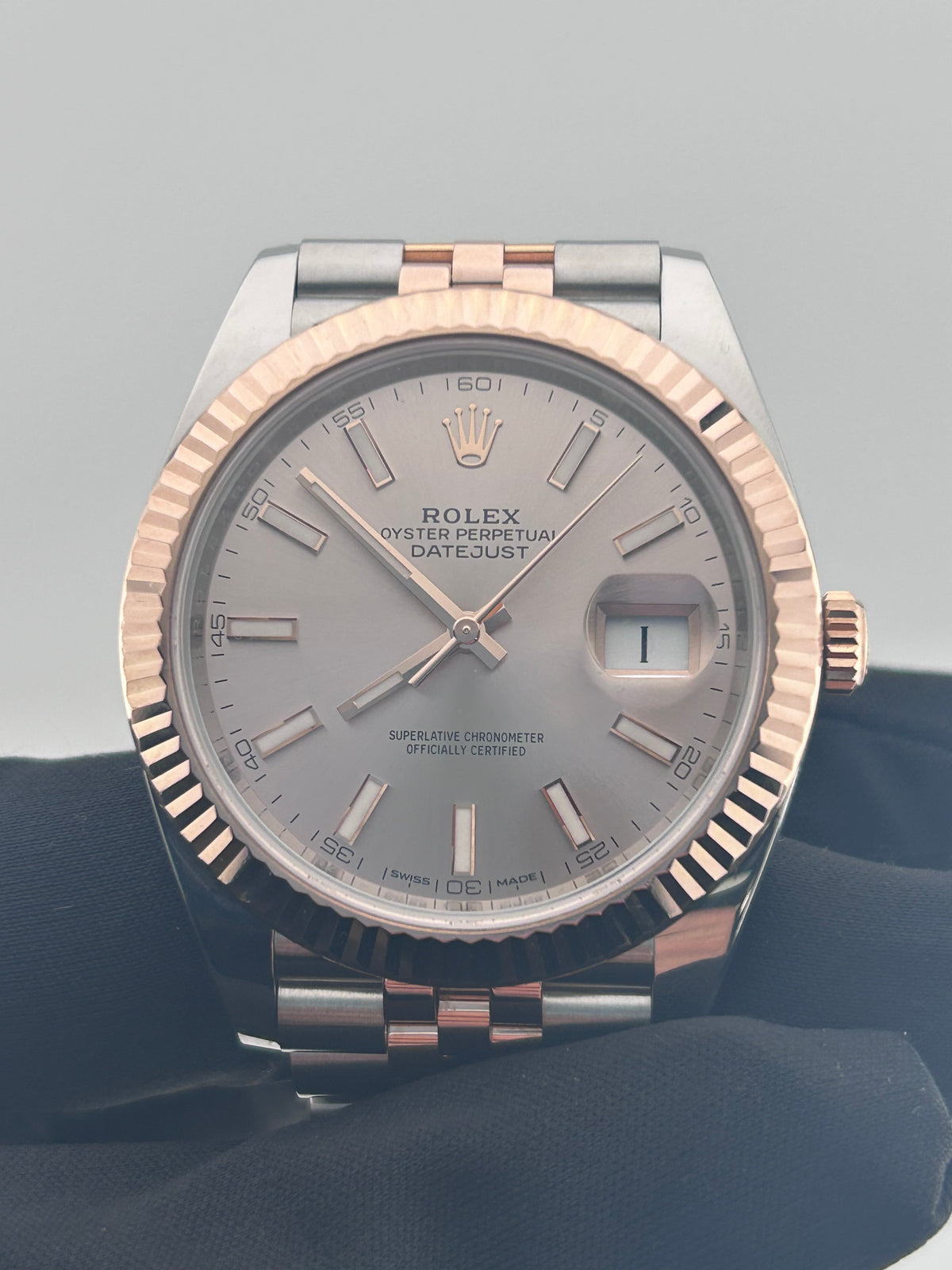 Rolex Datejust 41 Sundust Index Dial on Jubilee Ref. 126331 Card — view 3