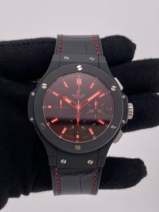 Hublot Big Bang Black Dial on Leather Strap Ref. 301.CI.1123.GR with Box — view 2