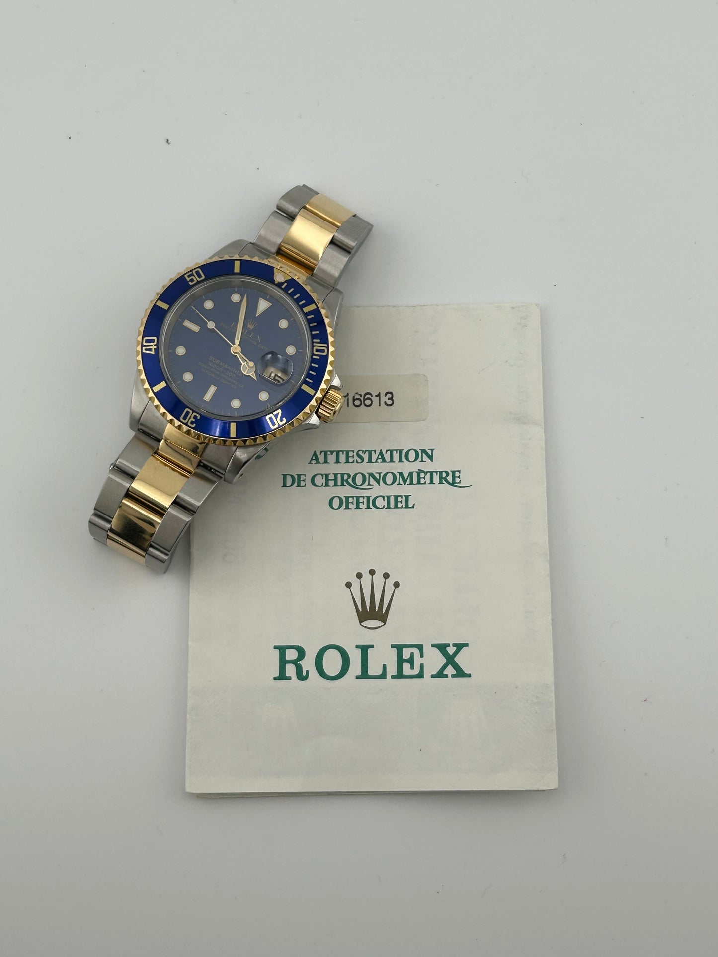 Rolex Submariner Blue Dial on Oyster Ref. 16613 Papers 1999 — view 7