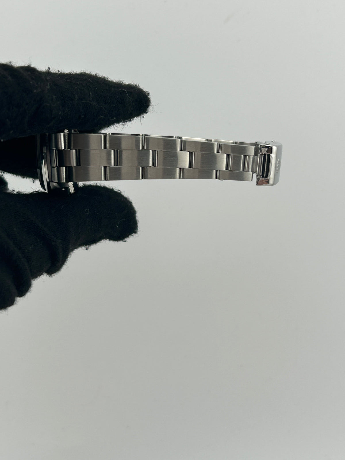 Rolex Oyster Perpetual Silver Index Dial on Oyster Steel Bracelet Ref. 6718 1978 — view 5