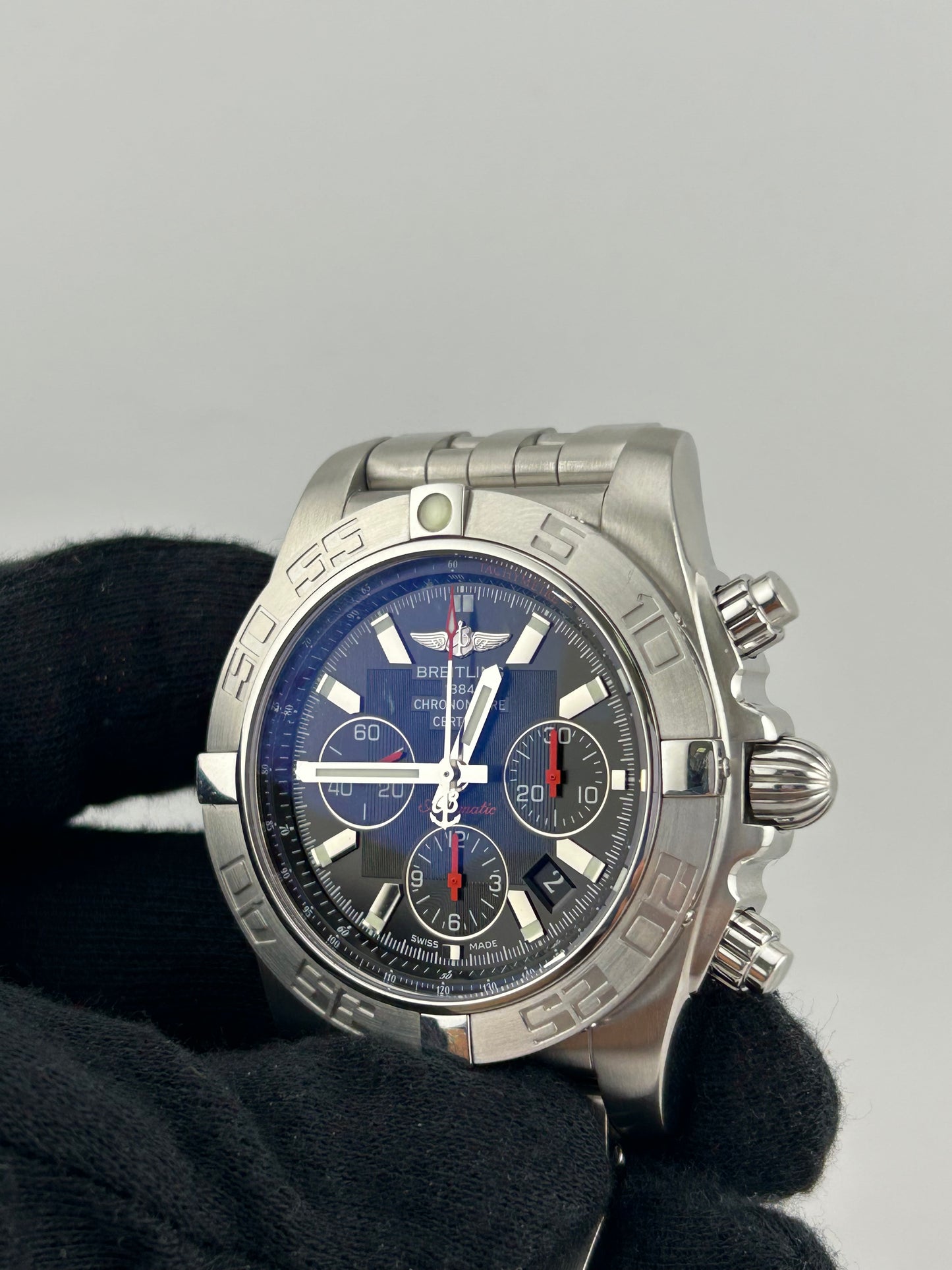 Breitling Chromomat 01 Black Dial Ref. AB0111 Papers 2011 — view 3