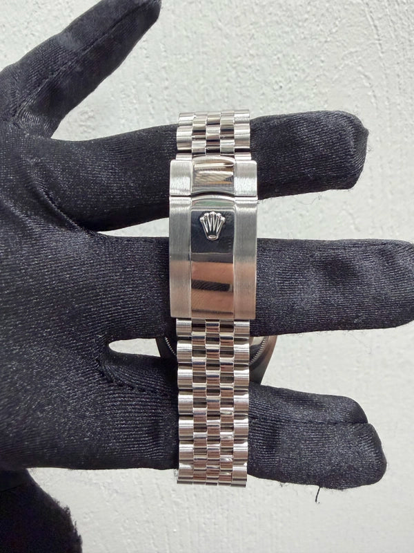 Rolex Datejust 36 Blue Diamond Dial on Jubilee Ref 126234 with New Style Card Green 2020
