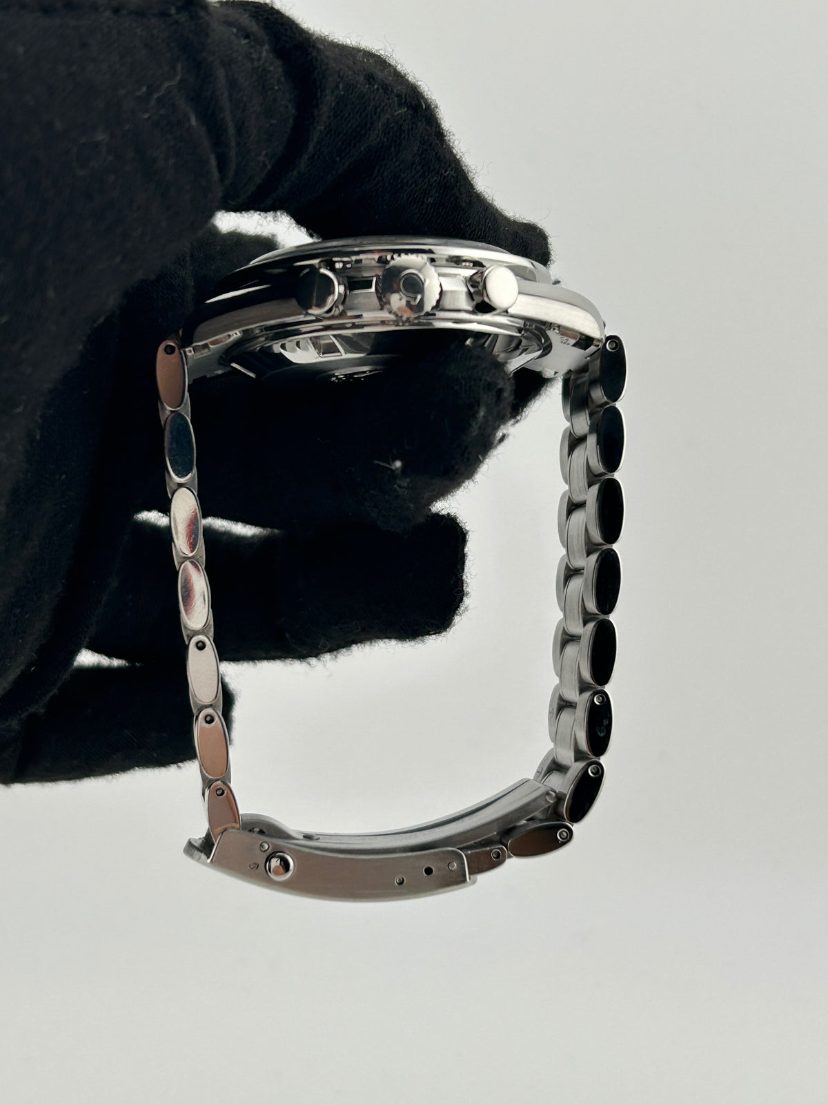 Omega Speedmaster Broad Arrow Black Dial on Stainless Steel Bracelet Ref. 3594.50 — view 6