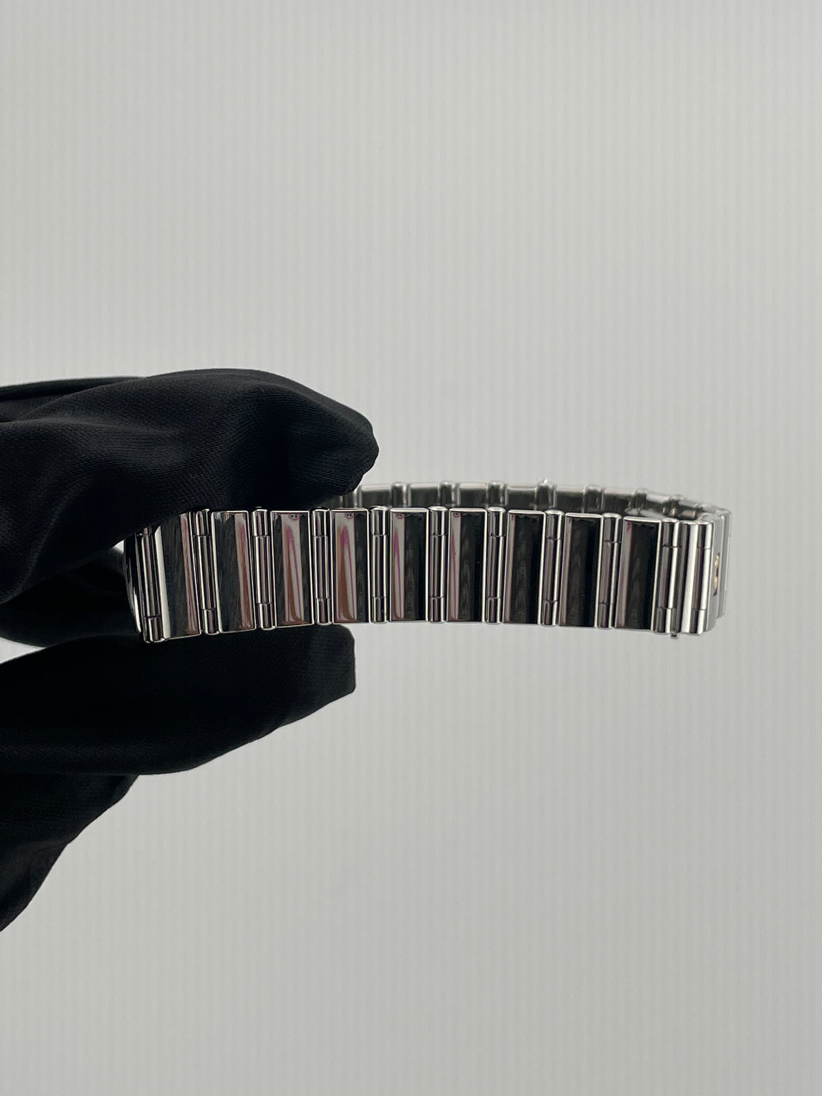 Omega Constellation M.O.P Dial on Stainless Steel Bracelet Ref. 1561.71.00 — view 5