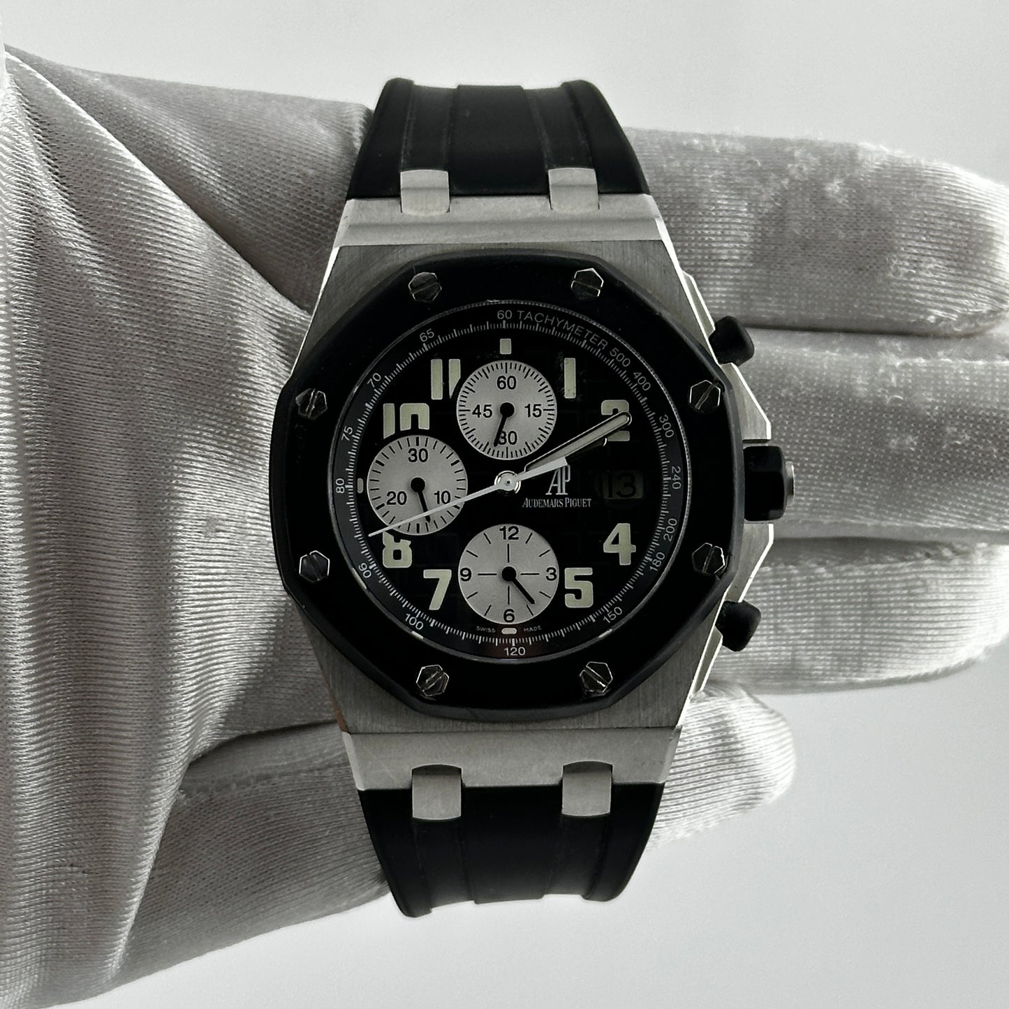Audemars Piguet Royal Oak Offshore Black Dial on Rubber Strap Ref. 25940SK.OO.D002CA.03 — view 2