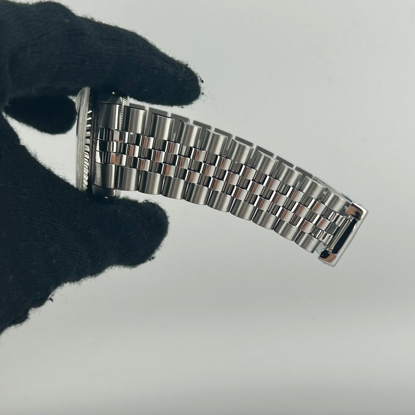 Rolex Datejust Silver Stick Dial on D Link Jubilee Bracelet Ref. 16030 1979 — view 5