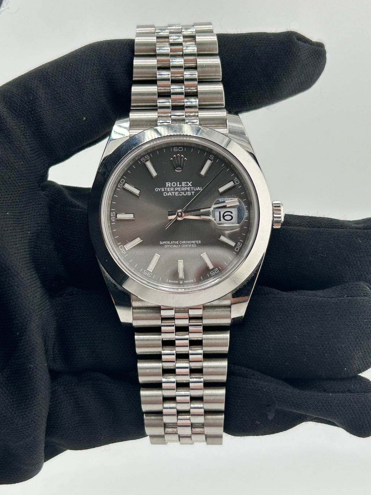 Rolex Datejust 41 Dark Rhodium Dial on Jubilee Ref. 126300 Card 2019 — view 2