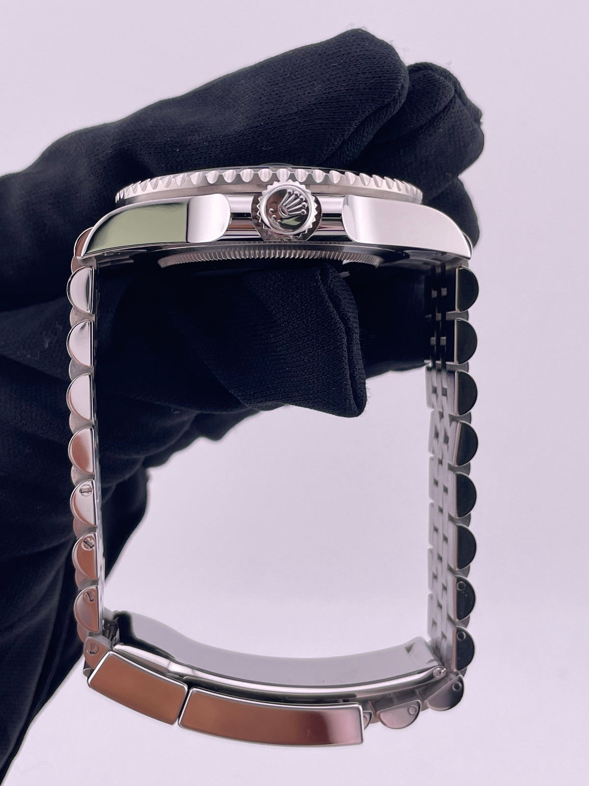Rolex GMT-Master II Batgirl Black Dial on Jubilee Ref. 126710BLNR Card 2024 — view 6