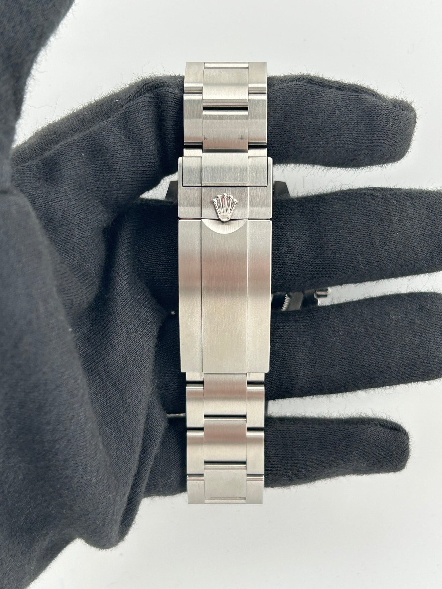 Rolex Submariner Ceramic Black Steel Dial on Oyster Bracelet Ref. 126610LN Card 2022 — view 4
