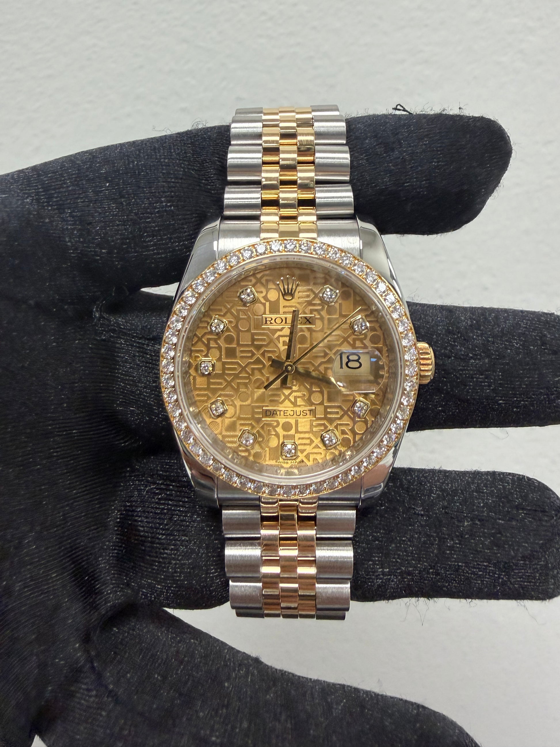 Rolex Datejust 36 Champagne Jubilee Diamond Dial on Jubilee Ref. 116243 2010 — view 2