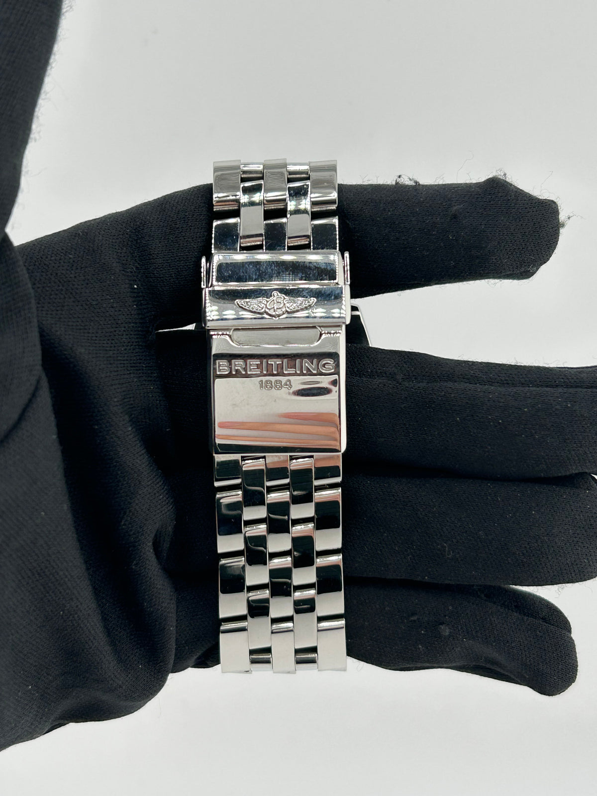 Breitling Chronomat Black Roman Dial on Stainless Steel Bracelet Ref. AB011012 Complete 2014 — view 4