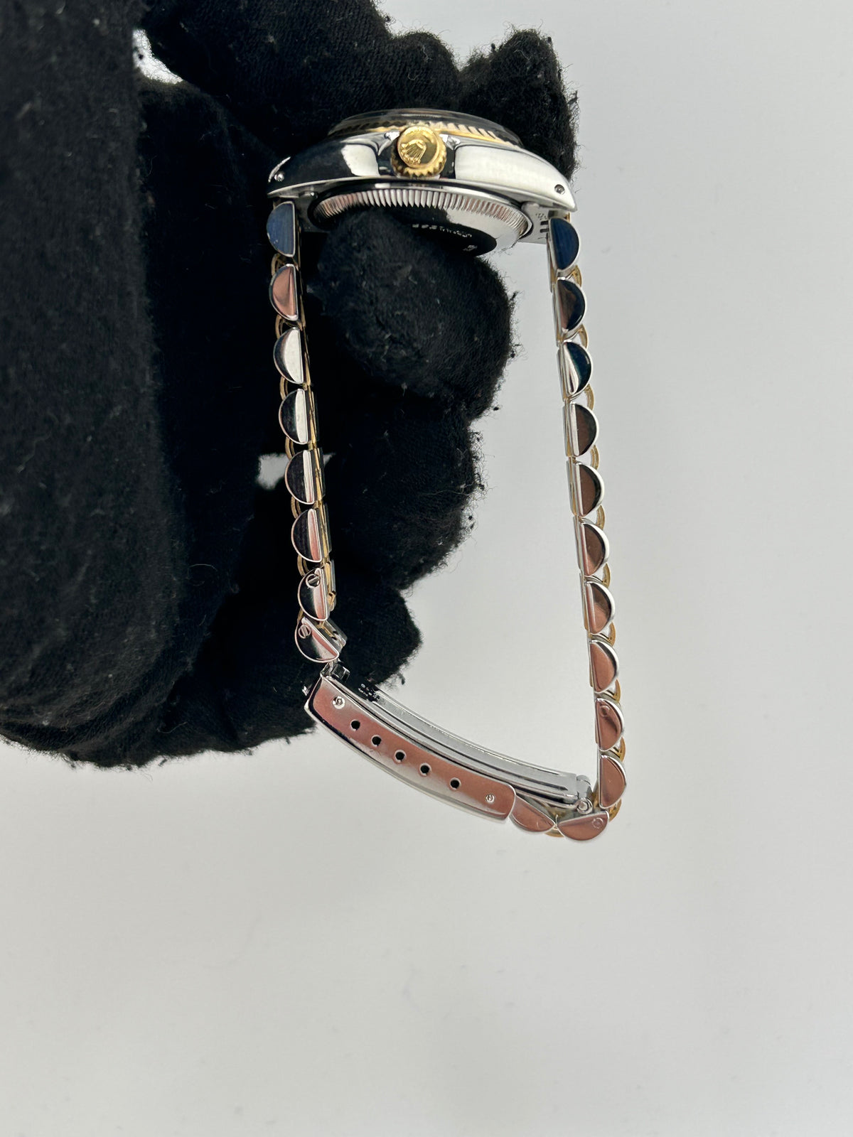 Rolex Date Champagne Stick Dial on 2 Tone Jubilee D Link Bracelet Ref. 6917 1983 — view 5