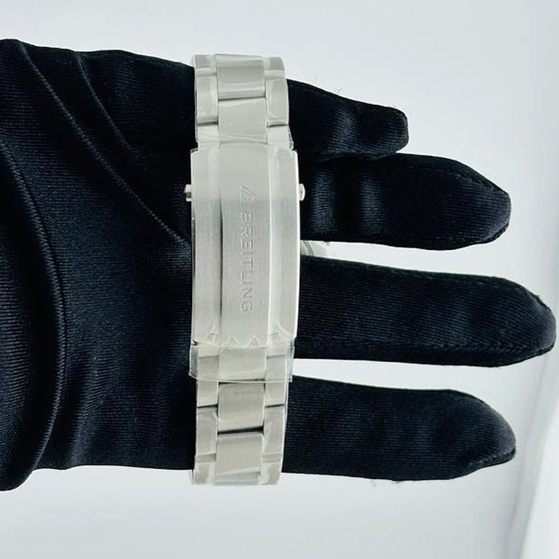 Breitling Avenger Automatic Green Dial Ref A17328101L1A1 with Card 2026