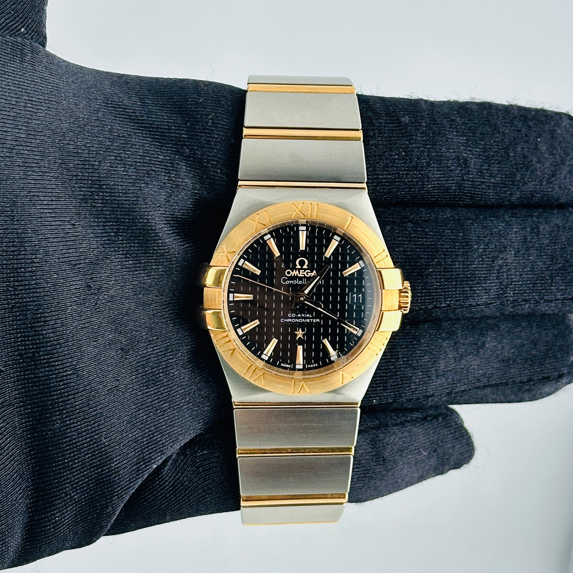 Omega Constellation Black Dial Ref. 123.20.35.20.01.001